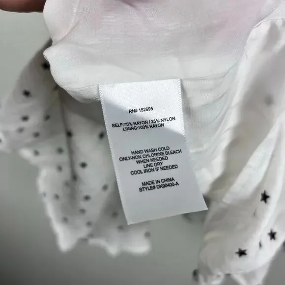 Q&A White Star Print Tie Front Tiered Mini Dress Size M NWT - Picture 7 of 7